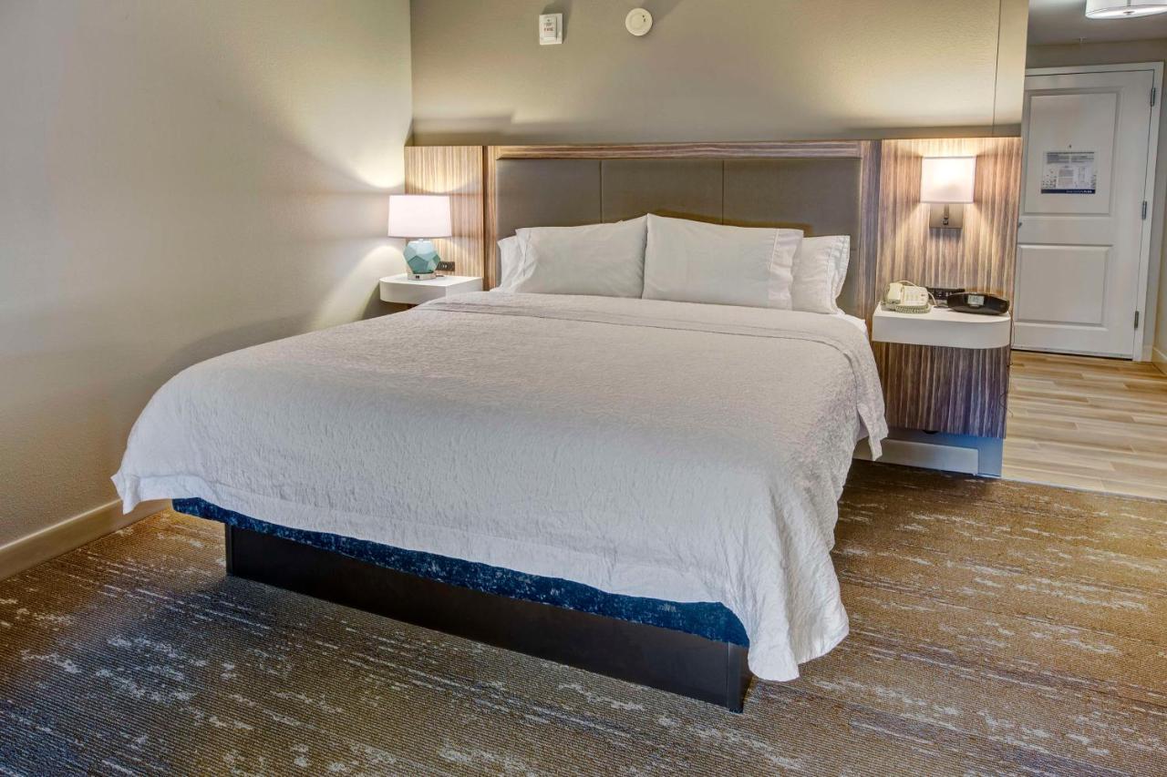Hampton Inn & Suites Fort Myers Estero Esterno foto